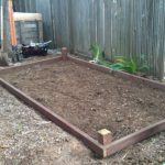 chicken-coop-building-003