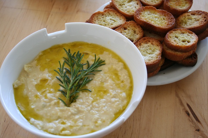 Cannellini Bean & Artichoke Dip