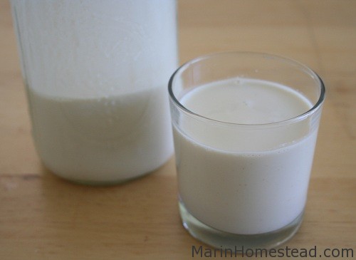How to make Vanilla Almond Milk (pictorial)